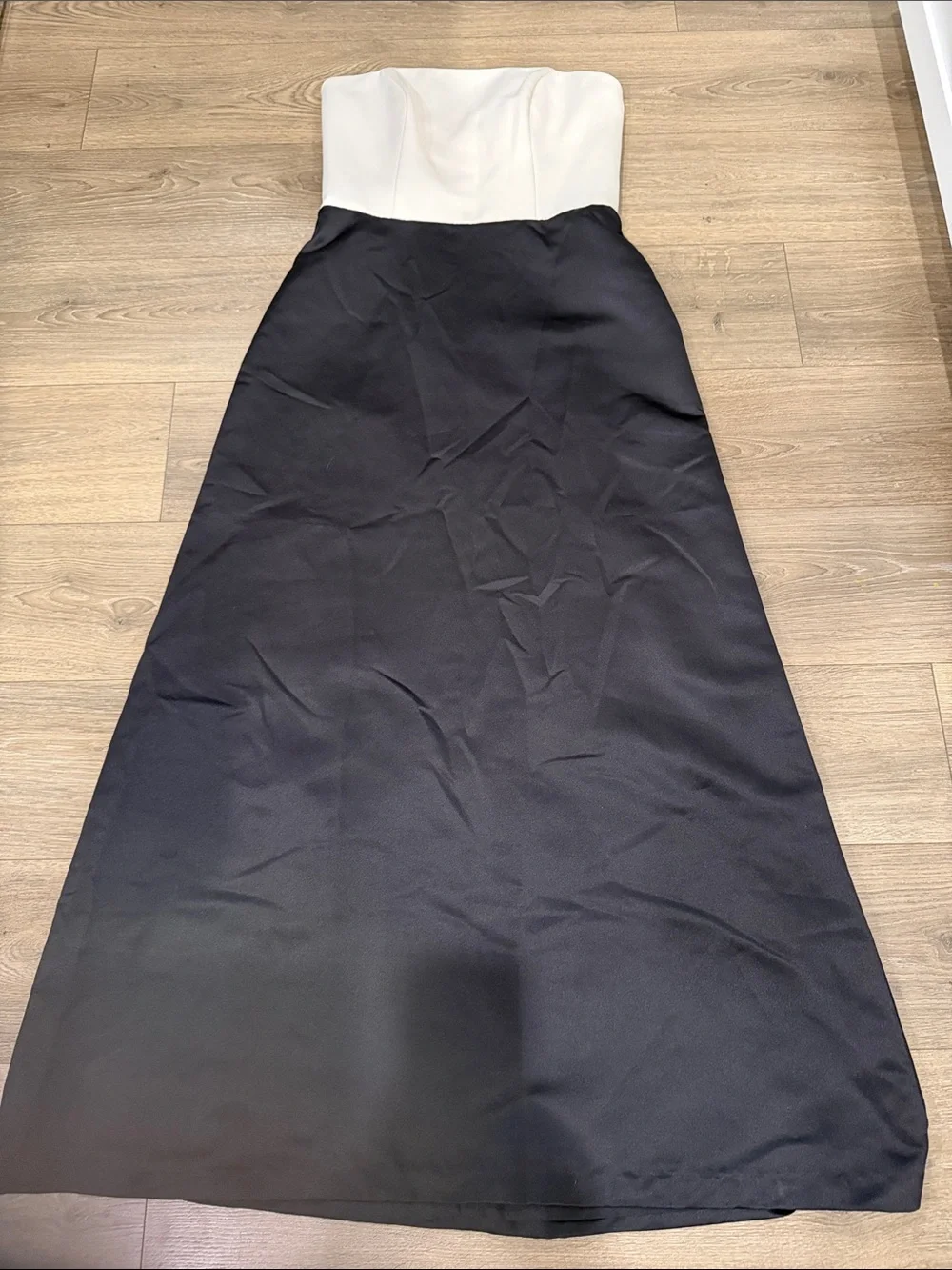 ALFRED SUNG Strapless Two-Tone Black and Cream A-Line Gown - Picture 1 of 2